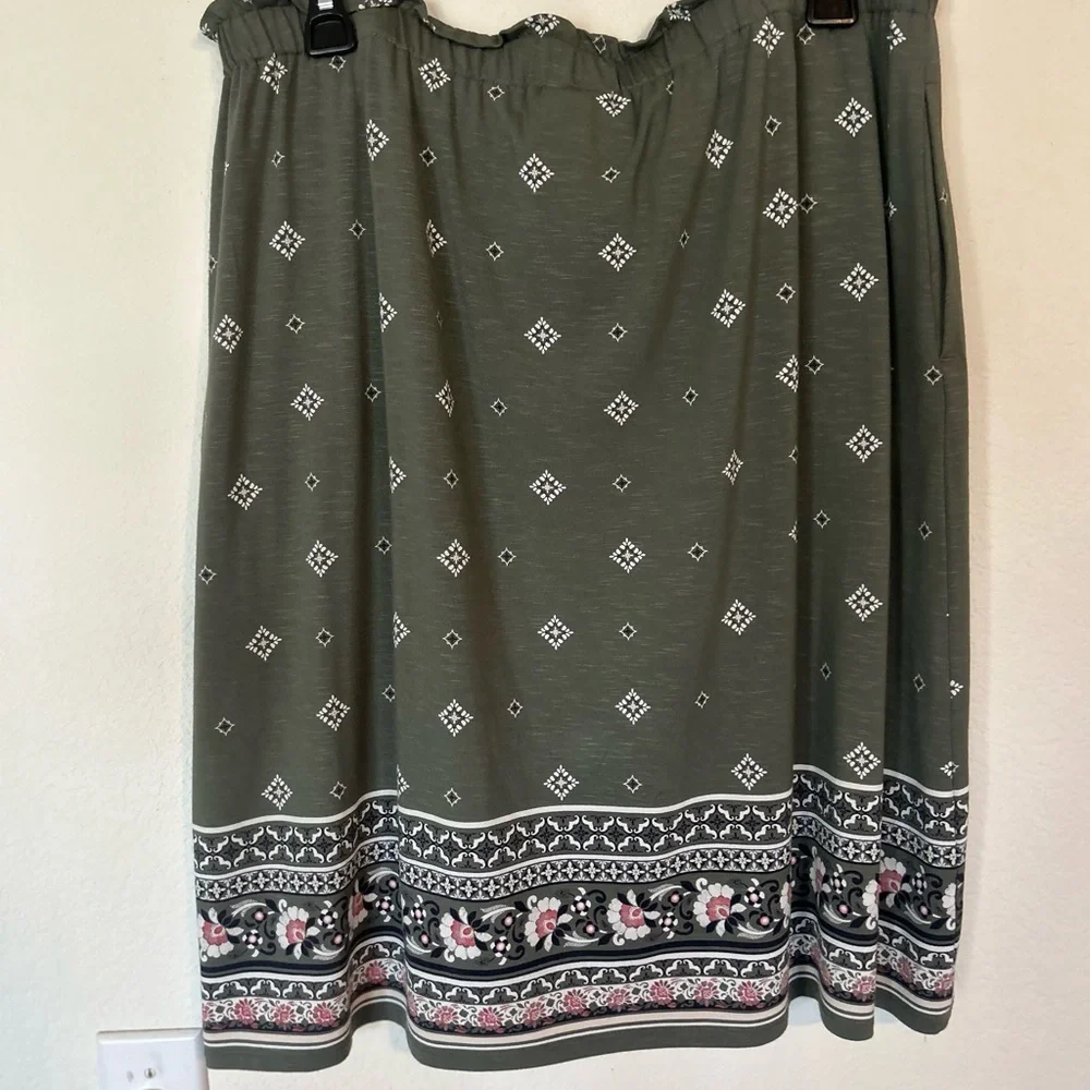 J.Jill Medium Olive Pull on Tasseled Tie-Waist Printed Knit Skirt With Pockets